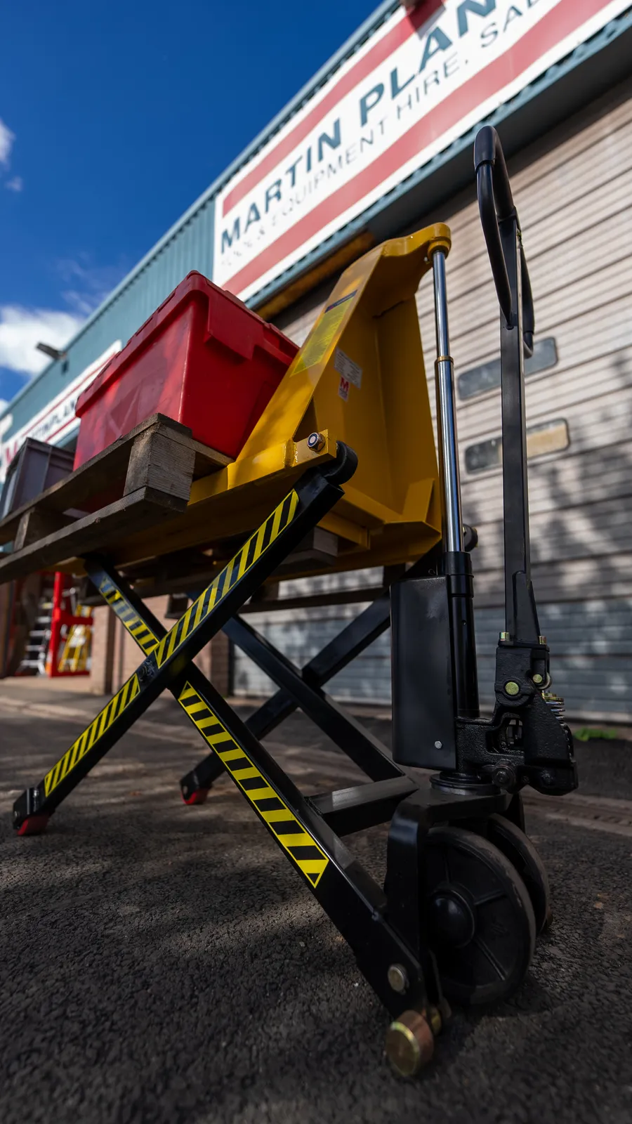Pallet Truck 1T High Lift
